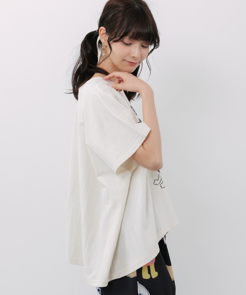 ScoLar（スカラー）の「162702：ヒョウ柄ロゴ乗りラビル アシメ2wayプルオーバー（Tシャツ/カットソー・レディース・ブラック/ブラウン/オフホワイト・M）」の6枚目の写真