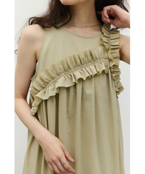 STYLEMIXER（スタイルミキサー）の「【SNSで話題・大人気夏ワンピ】アシンメトリーフリルティアードワンピース（ワンピース・レディース・ミント/ホワイト/ブラック・SMALL/MEDIUM）」の12枚目の写真