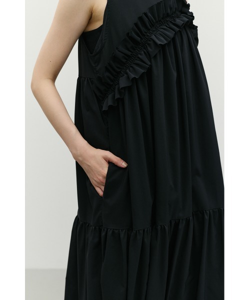 STYLEMIXER（スタイルミキサー）の「【SNSで話題・大人気夏ワンピ】アシンメトリーフリルティアードワンピース（ワンピース・レディース・ミント/ホワイト/ブラック・SMALL/MEDIUM）」の5枚目の写真