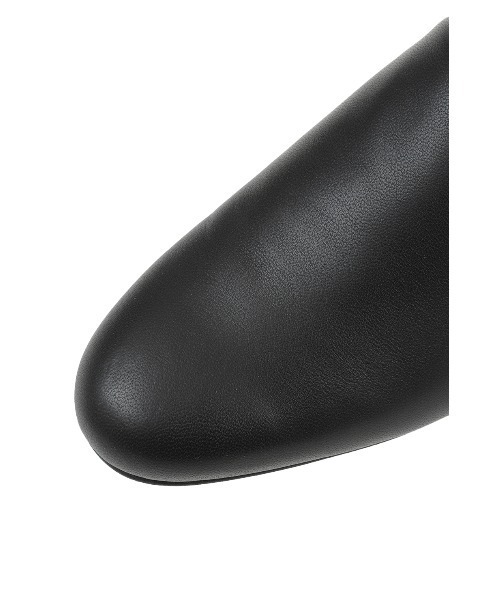 CLANE(クラネ)の「SIDE CUT STACKED FLAT SHOES(パンプス・レディース・アイボリー/ブラック・36/37/38)」の13枚目の写真