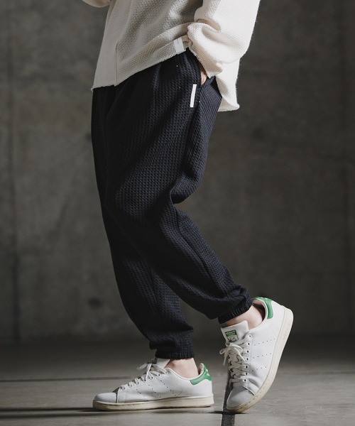 GLIMCLAP(グリムクラップ)の「mp15198-Geometric Jacquard Jersey Balloon Joggers with Elastic Hem バルーンジョガーパンツ(211-016-gla-cg)(その他パンツ・メンズ・ロイヤルブルー/チャコールグレー/ブラック・S/L/M)」の2枚目の写真