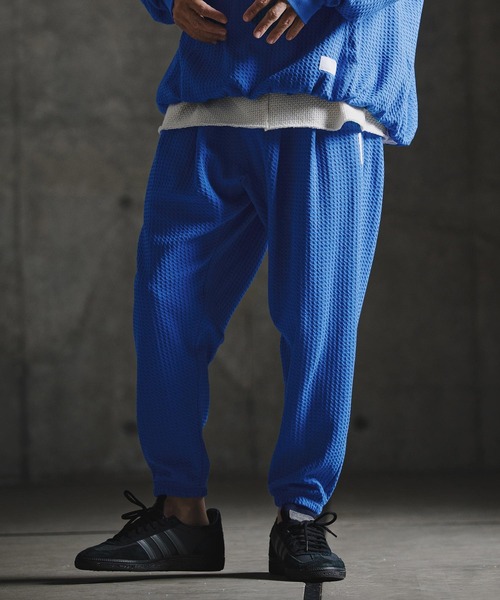 GLIMCLAP(グリムクラップ)の「mp15198-Geometric Jacquard Jersey Balloon Joggers with Elastic Hem バルーンジョガーパンツ(211-016-gla-cg)(その他パンツ・メンズ・ロイヤルブルー/チャコールグレー/ブラック・S/L/M)」の16枚目の写真