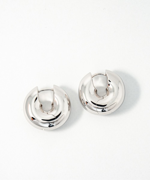 TOM WOOD(トムウッド)の「【TOMWOOD】Sphere Hoops シルバー ピアス ユニセックス(ピアス(両耳用)・レディース・シルバー・FREE)」の1枚目の写真