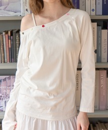 Birthday room | アソートボタンオフショルロンT/Button-Detail Off-Shoulder Long-Sleeve Tee(Tシャツ/カットソー)