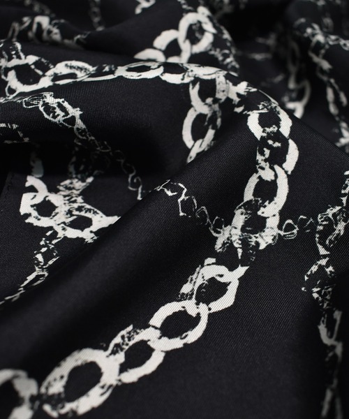 IRIS47(イリスフォーセブン)の「【IRIS 47】tangle mini scarf/タングル ミニ スカーフ dress46(バンダナ/スカーフ・レディース・ブラック・FREE)」の2枚目の写真