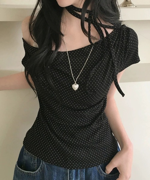 MAISON DE THERESE(メゾン ド テレーズ)の「【2026春夏新作】3wayドット柄アシンメトリーオフショルダーレースアップ Tシャツ(Tシャツ/カットソー・レディース・PINK/Black/White・M)」の5枚目の写真