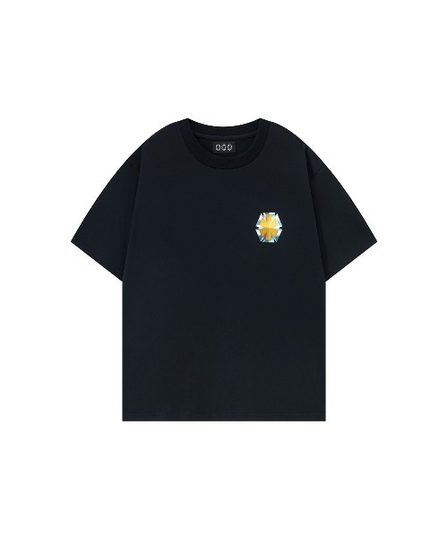 typecloud(タイプクラウド)の「Tシャツ|Emblem Tee|typecloud(Tシャツ/カットソー・メンズ・ブラック/ネイビー・MEDIUM/SMALL/LARGE/X-LARGE)」の6枚目の写真