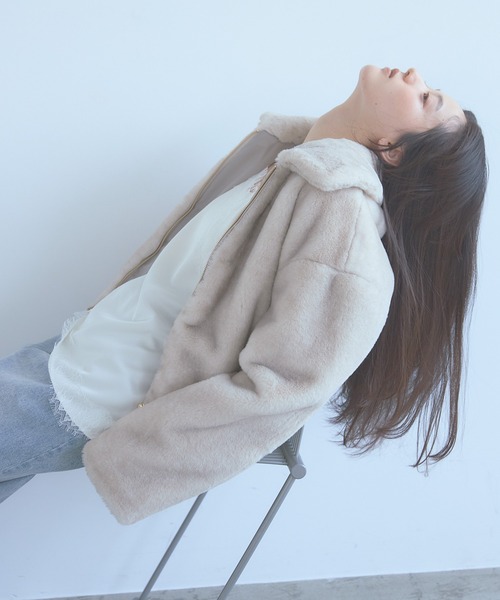 SENSE OF PLACE by URBAN RESEARCH（センスオブプレイスバイアーバンリサーチ）の「TISSAVEL フェイクファーショートコート（ブルゾン・レディース・モカ/ベージュ/ブラウン・ONE）」の4枚目の写真