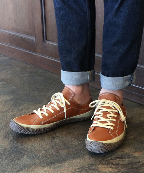 SPINGLE MOVE(スピングルムーブ)の「SPINGLE MOVE(スピングルムーヴ)/レザースニーカー(SPM-110)(スニーカー・メンズ・ダークブルー/ブラウン/アイボリー/ブラック・SS/M/S/LL/L/XL)」の15枚目の写真