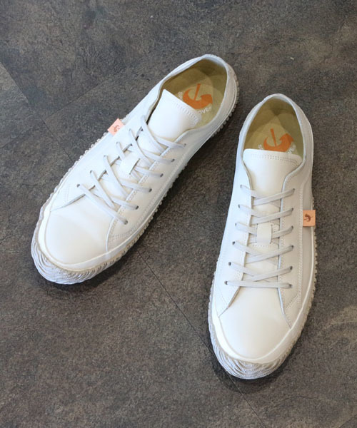 SPINGLE MOVE(スピングルムーブ)の「SPINGLE MOVE(スピングルムーヴ)/レザースニーカー(SPM-110)(スニーカー・メンズ・ダークブルー/ブラウン/アイボリー/ブラック・SS/M/S/LL/L/XL)」の16枚目の写真