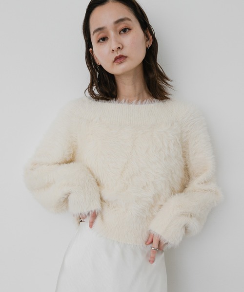 SENSE OF PLACE by URBAN RESEARCH(センスオブプレイスバイアーバンリサーチ)の「シャギーフラッフィーセーター(ニット/セーター・レディース・アイボリー/ベージュ/グレー/ライトブルー・ONE)」の2枚目の写真