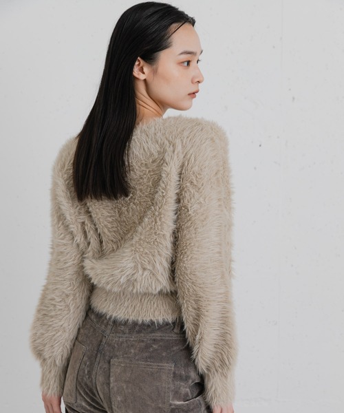 SENSE OF PLACE by URBAN RESEARCH(センスオブプレイスバイアーバンリサーチ)の「シャギーフラッフィーセーター(ニット/セーター・レディース・アイボリー/ベージュ/グレー/ライトブルー・ONE)」の17枚目の写真
