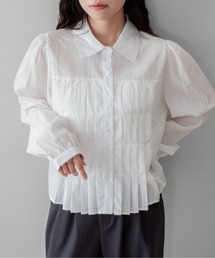 【on:nue】 フロントタックショートブラウス /26-27 AW COLLECTION