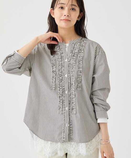 INDIVI(インディヴィ)の「【華やか/ストライプ柄】フロントフリルブラウス(シャツ/ブラウス・レディース・グレー系2/ブルー系7/ブラウン系その他3・05/38/34/15 /13)」の14枚目の写真