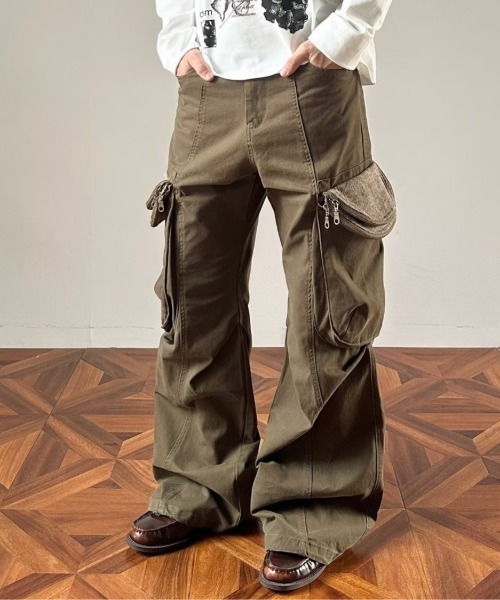 DEVICE(デバイス)の「【2026 AW】3D サイドポケット ワイドシルエット カーゴパンツ(カーゴパンツ・レディース・ネイビー/カーキ・FREE)」の6枚目の写真