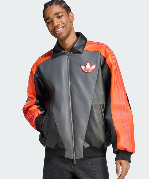 adidas(アディダス)の「Pokemon8ボールジャケット / アディダスオリジナルス adidas Originals(ブルゾン・メンズ・ブラック・SMALL/MEDIUM/3XL/X-LARGE/LARGE/XX-LARGE)」の1枚目の写真