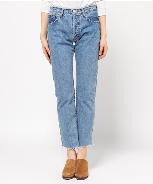 MOUSSY（マウジー）の「STUDDED STRAIGHT（デニムパンツ・レディース・ダークブルー/ライトブルー・24inch/26inch/25inch/23inch）」の9枚目の写真