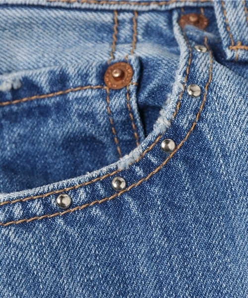 MOUSSY（マウジー）の「STUDDED STRAIGHT（デニムパンツ・レディース・ダークブルー/ライトブルー・24inch/26inch/25inch/23inch）」の6枚目の写真