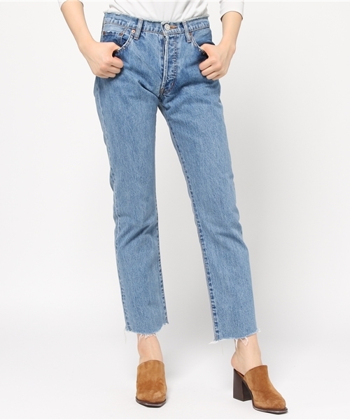 MOUSSY（マウジー）の「STUDDED STRAIGHT（デニムパンツ・レディース・ダークブルー/ライトブルー・24inch/26inch/25inch/23inch）」の7枚目の写真