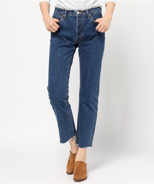 MOUSSY（マウジー）の「STUDDED STRAIGHT（デニムパンツ・レディース・ダークブルー/ライトブルー・24inch/26inch/25inch/23inch）」の8枚目の写真