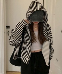 ボーダージップフーディー