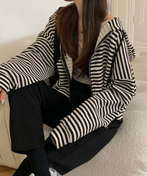 Flugge(フラッジー)の「ボーダージップフーディー(パーカー・レディース・レッド/ブラック・LARGE/MEDIUM)」の6枚目の写真