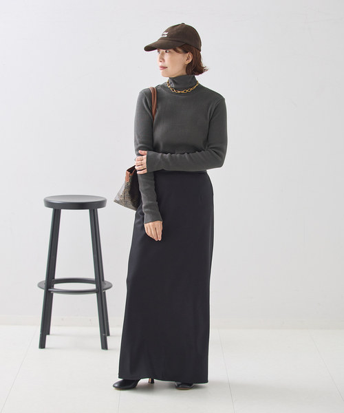 journal standard L'essage(ジャーナルスタンダードレサージュ)の「カミーノテレコハイネックプルオーバー(Tシャツ/カットソー・レディース・ベージュ/チャコールグレー/グレー・FREE)」の12枚目の写真