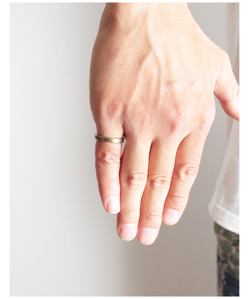 ANCHOR（アンカー）の「ナローリング（リング・メンズ・シルバー/クリアブラック/アンティークゴールド/ブラック/アンティークシルバー・10号/16号/13号/7号）」の8枚目の写真