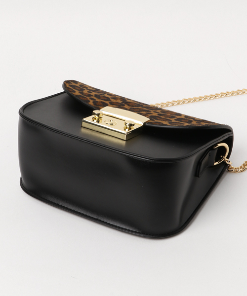 WEGO(ウィゴー)の「WEGO/ミニチェーンショルダーバッグ(ショルダーバッグ・レディース・ブラック/シルバー/その他1/ライトピンク・FREE)」の5枚目の写真