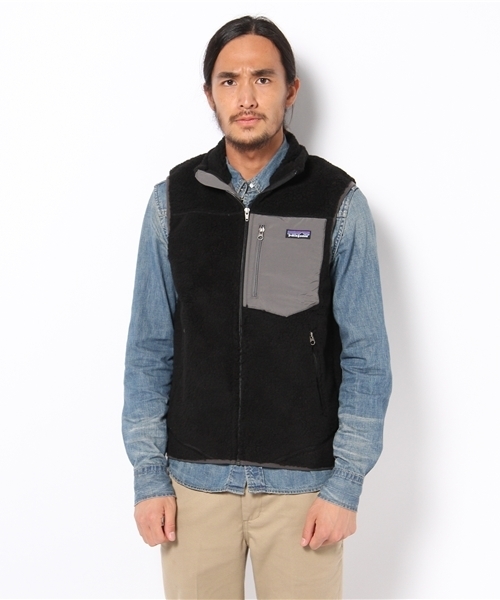 BEAMS（ビームス）の「Patagonia / Classic Retro-X Vest（ベスト・メンズ・ナチュラル/ブラック/レッド・X-SMALL/SMALL/MEDIUM）」の2枚目の写真