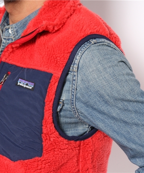 BEAMS（ビームス）の「Patagonia / Classic Retro-X Vest（ベスト・メンズ・ナチュラル/ブラック/レッド・X-SMALL/SMALL/MEDIUM）」の8枚目の写真