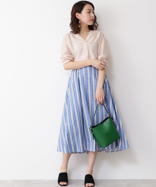 N.(N. Natural Beauty Basic)(エヌエヌナチュラルビューティーベーシック)の「タイプライターストライプミモレスカート(スカート・レディース・ブルー系その他/ブルー系その他2/イエロー系その他・MEDIUM)」の8枚目の写真