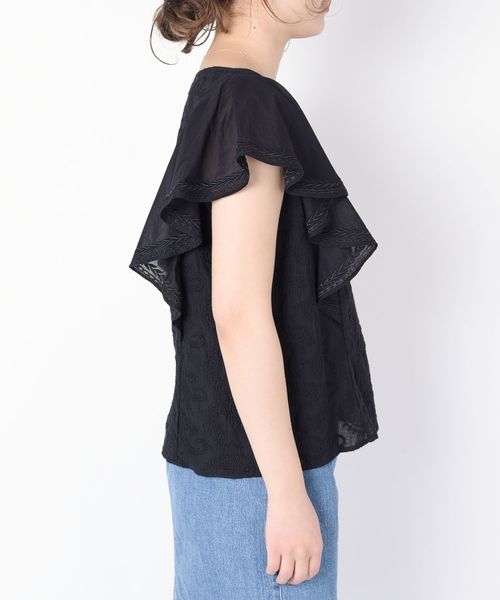 【返品不可】 Khaju（カージュ）の「Khaju:ペイズリーラッフルブラウス シャツ+ブラウス(半袖+袖なし)