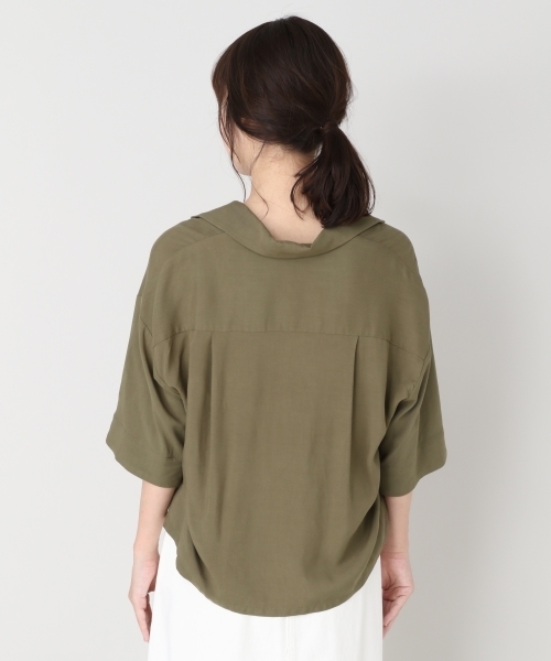 LOWRYS FARM（ローリーズファーム）の「カイキンシャツ／ＳＳ　802639（シャツ/ブラウス・レディース・ブラック/ベージュ/カーキ・FREE）」の5枚目の写真