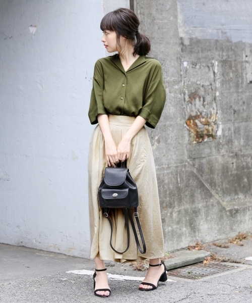 LOWRYS FARM（ローリーズファーム）の「カイキンシャツ／ＳＳ　802639（シャツ/ブラウス・レディース・ブラック/ベージュ/カーキ・FREE）」の17枚目の写真