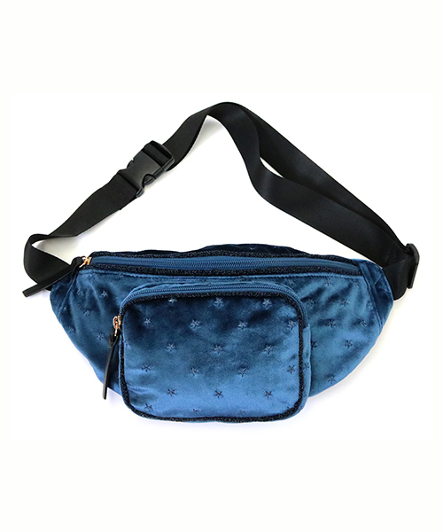 ACCOMMODE（アコモデ）の「WEB限定 スタードットウエストバッグ（ボディバッグ/ウエストポーチ・レディース・ブラック/ブルー・FREE）」の2枚目の写真