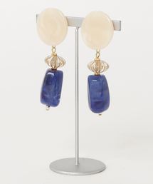 【manatula】アンティーク大振りカボションピアス