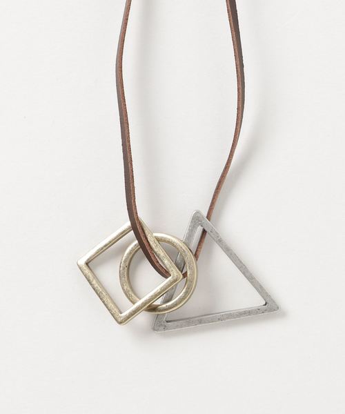 GGD SELECT(ジージーディー セレクト)の「GGD / レザーロングネックレス リング コイン 3連リング(ネックレス・メンズ・シルバー/ゴールド/シルバー系その他/ゴールド系その他/A/B/シルバー系その他2/シルバー系その他3/シルバー系その他4/シルバー系その他5/シルバー系その他6/シルバー系その他7/ゴールド系その他2/ゴールド系その他3/ゴールド系その他4/ゴールド系その他5/ゴールド系その他6/ゴールド系その他7/C/D/E/F/G/H/I/J/Q/L/P/R/K/N/O/M・FREE)」の13枚目の写真