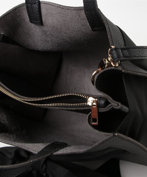 CURI BISCUI（キュリ　ビスキュイ）の「サテンリボンモチーフ付トートバッグ（ハンドバッグ・レディース・ブラック/グレー/ブルー/ピンク系その他・FREE）」の8枚目の写真