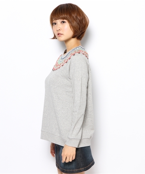 coen(コーエン)の「【Market】ハンド刺繍スウェット(スウェット・レディース・グレー/ネイビー・MEDIUM/LARGE)」の4枚目の写真