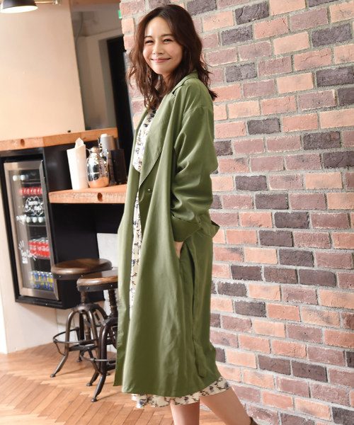 Luz Llena(ラズレナ)の「ピーチ起毛トレンチロングコート(トレンチコート・レディース・ブラック/ベージュ/カーキ・MEDIUM)」の7枚目の写真