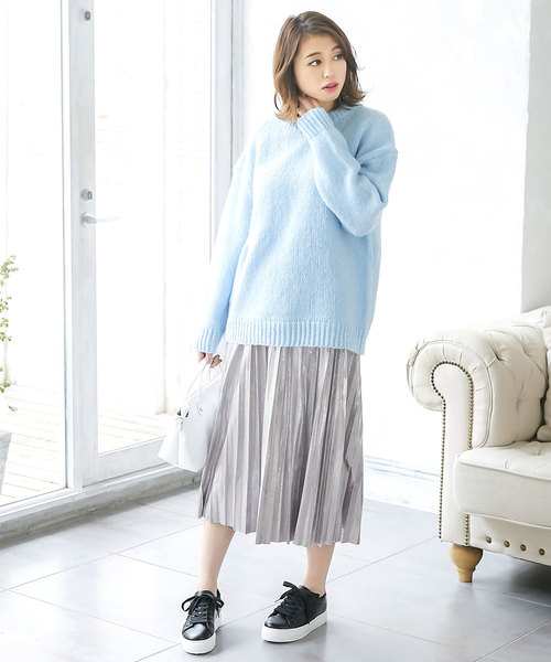 KOBE LETTUCE(コウベレタス)の「シャイニーorフェイクレザーロング丈プリーツスカート(スカート・レディース・ブラック/シルバー/ゴールド・FREE)」の10枚目の写真