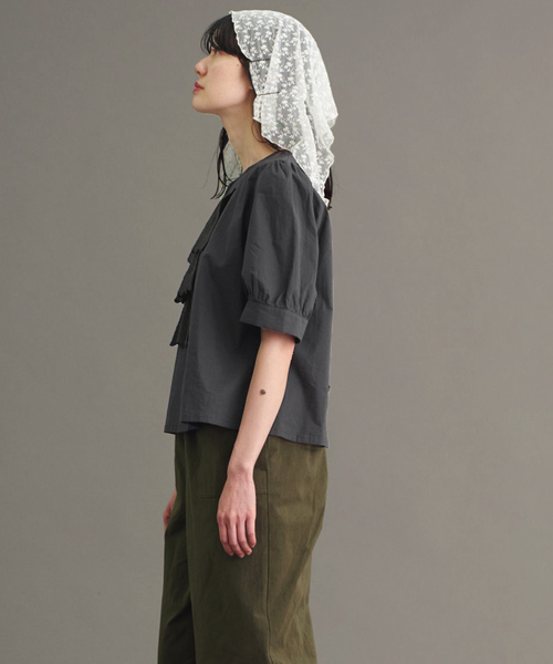 Malle Malle 綿レース フリフリ胸飾りブラウス Wear
