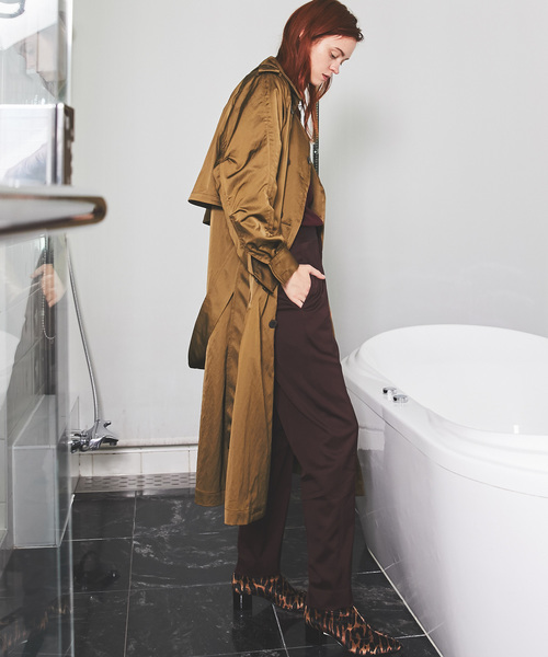 MAISON SPECIAL（メゾンスペシャル）の「◎GISELe 11月号掲載：ワッシャーサテントレンチコート【MAISON SPECIAL/メゾンスペシャル】（トレンチコート・レディース・キャメル/グリーン/ピンクベージュ・FREE）」の7枚目の写真