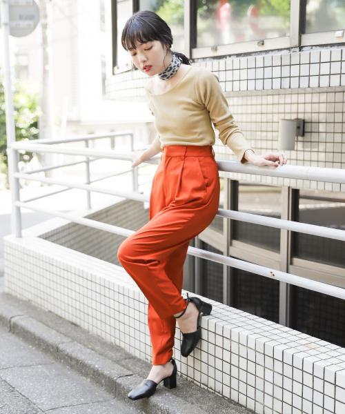 LOWRYS FARM(ローリーズファーム)の「リブタイトワンショル 844991(Tシャツ/カットソー・レディース・ベージュ/ブラウン/オフホワイト/イエロー/ブラック・LARGE/MEDIUM)」の20枚目の写真