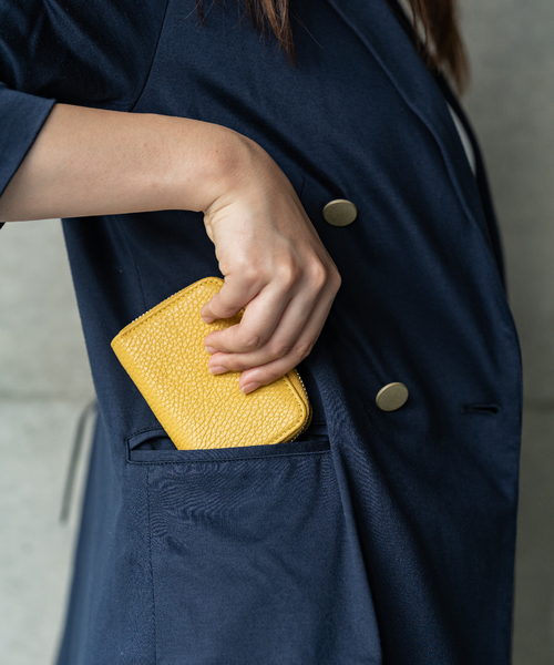 MURA（ムラ）の「イタリア製シュリンクレザー スキミング防止 じゃばら コンパクト カードケース（カードケース・レディース・ブラック/グレー/イエロー/オレンジ/グリーン・FREE）」の7枚目の写真