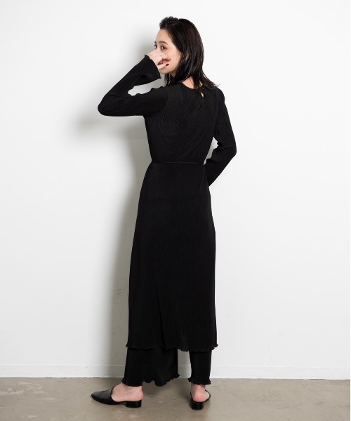 Aunt Marie's(アントマリーズ)の「AUNT MARIE'S シアーリブカットワンピース(ワンピース・レディース・ブラック/ライトグリーン/ナチュラル・FREE)」の6枚目の写真