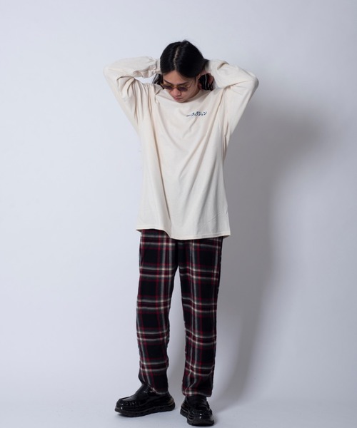 FUN/FOR/FICTION（ファンフォーフィクション）の「『FUN FOR FICTION』THE FICTION LS T（Tシャツ/カットソー・メンズ・オフホワイト/チャコールグレー・FREE）」の6枚目の写真