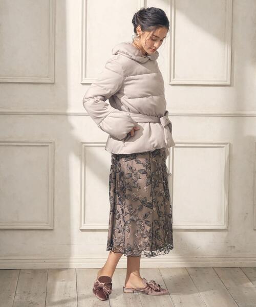 TOCCA(トッカ)の「【TOCCA LAVENDER】Leaf Gradation Embroidery ドレス(ワンピース・レディース・ピンク系7/ブラック系7・2/6/0/4)」の5枚目の写真