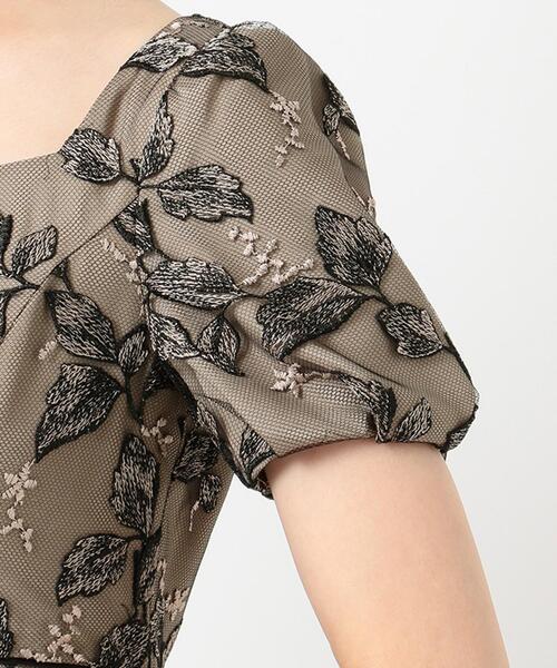 TOCCA(トッカ)の「【TOCCA LAVENDER】Leaf Gradation Embroidery ドレス(ワンピース・レディース・ピンク系7/ブラック系7・2/6/0/4)」の18枚目の写真